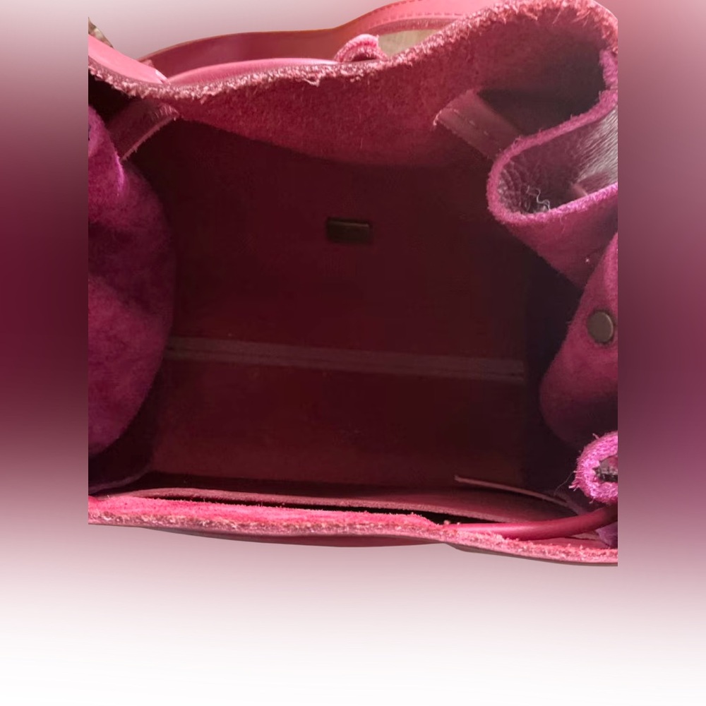 Portland Leather Goods Berry Good Nest Bucket Bag - Picture 3 of 6